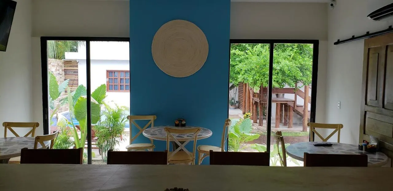 Poza Clara Sanctuary Hotel Bacalar Mexico