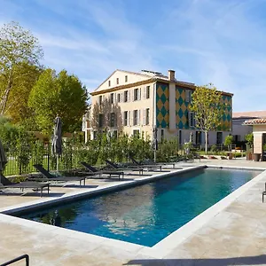 bastide-saint-julien.fr-provencehotel.com/
